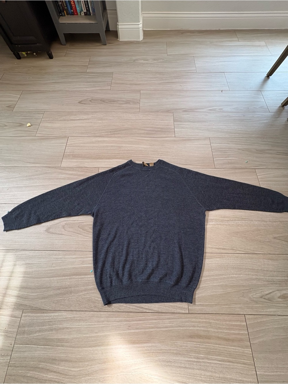 Jos. A. Bank Men's Crewneck Sweater in Charcoal Gray